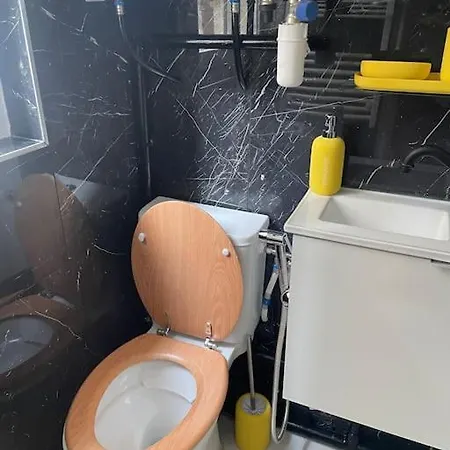 The Place To Be In Apartment *