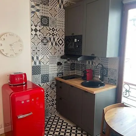 The Place To Be In Apartment